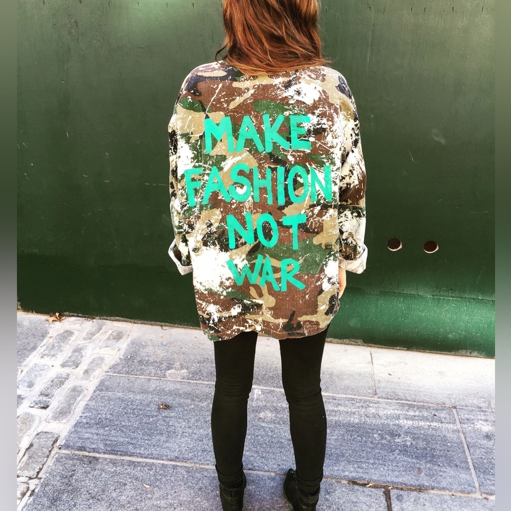 NWOT make fashion not war camouflage jacket